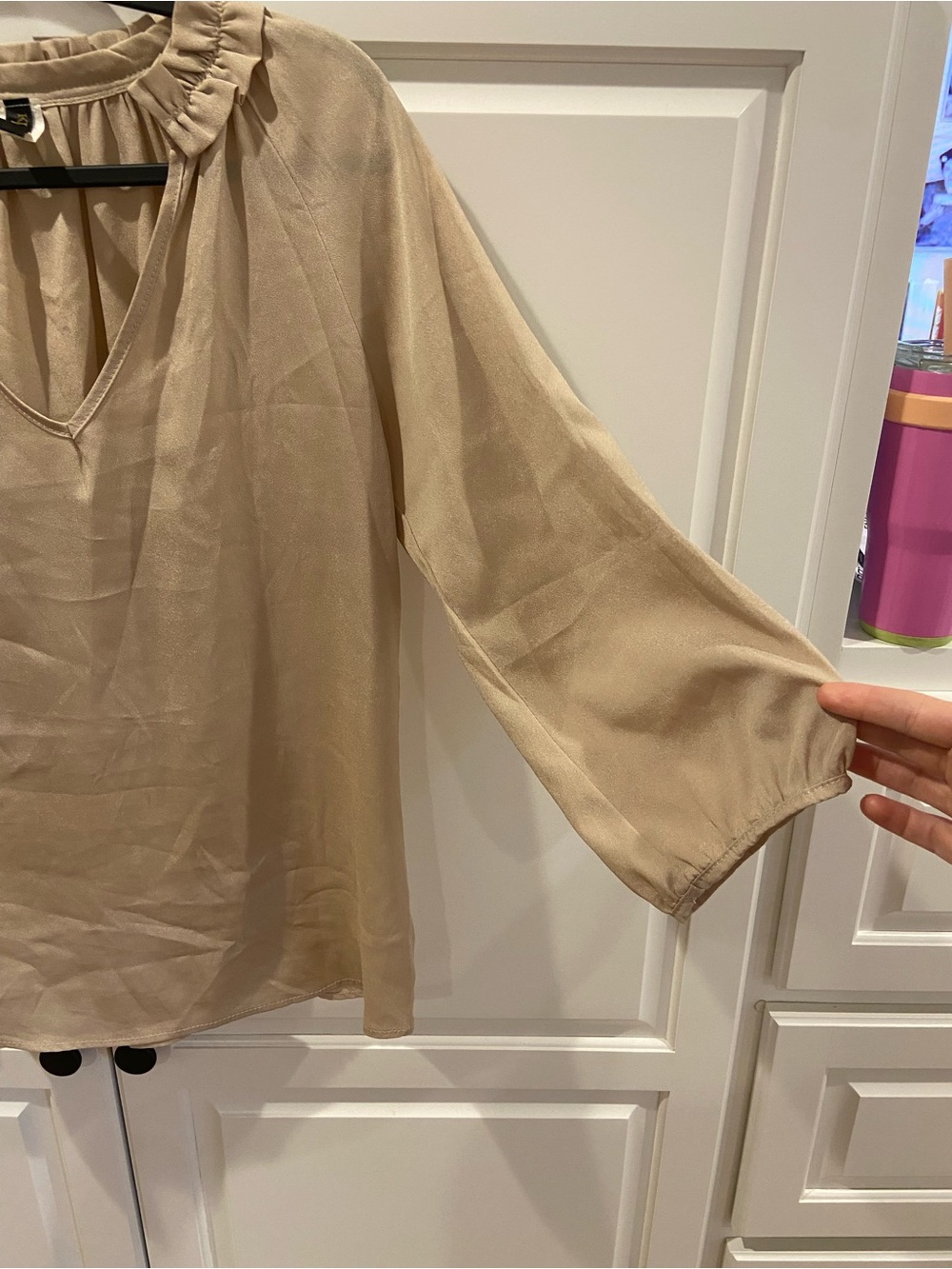 Signature Neutral Ruffle-Trim V-Neck Blouse - Picture 2 of 5